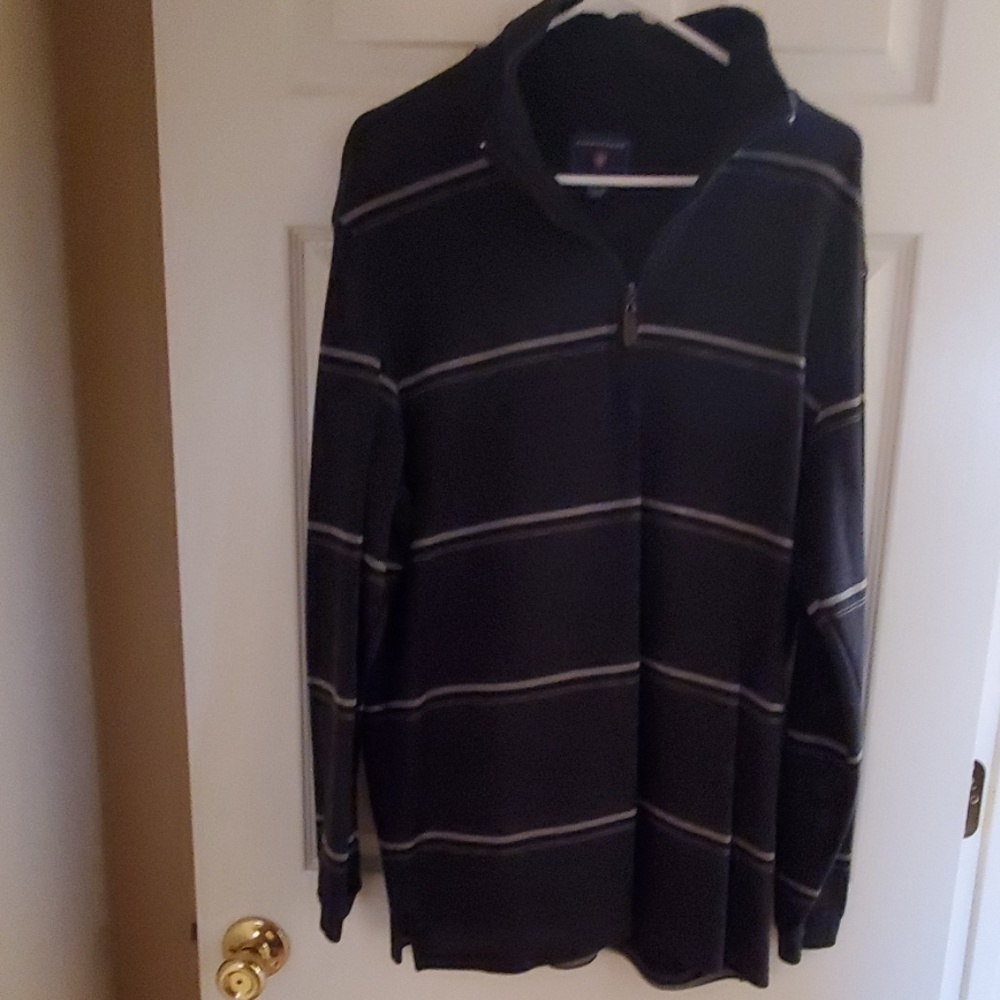 Saddlebred Large Men's Sweater NWOT